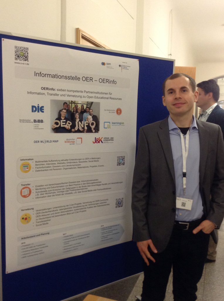 Luca Mollenhauer ist seit Dezember mit Ingo Blees für die Koordination der OER-Infostelle zuständig.